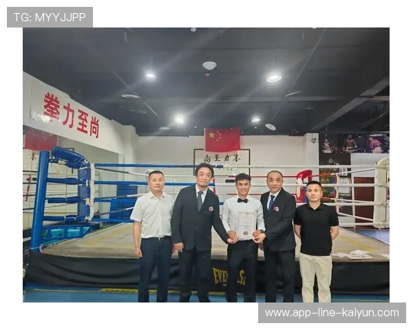 国际拳击裁判在培训中采用多维评估减少主观偏差，拳击裁判数数
